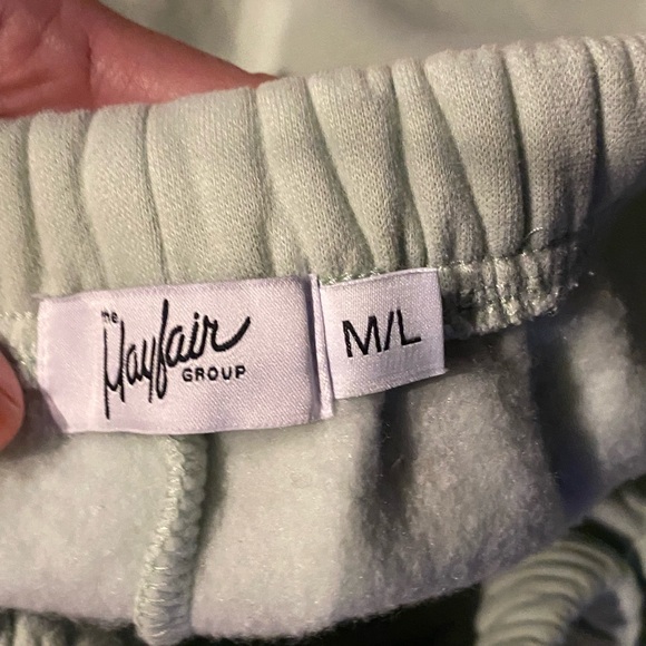 Women’s Mayfair Joggers in Light green - Picture 3 of 5